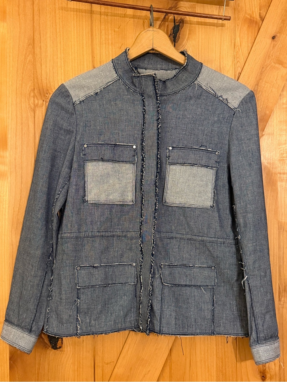 Elie Tahari Two-Tone Frayed Patchwork Denim Jacket Blue Medium
